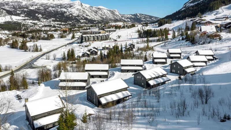 Rådyrlia ligger på kort gångavstång till backe, lift, reception, matbutik och skiduthyrning